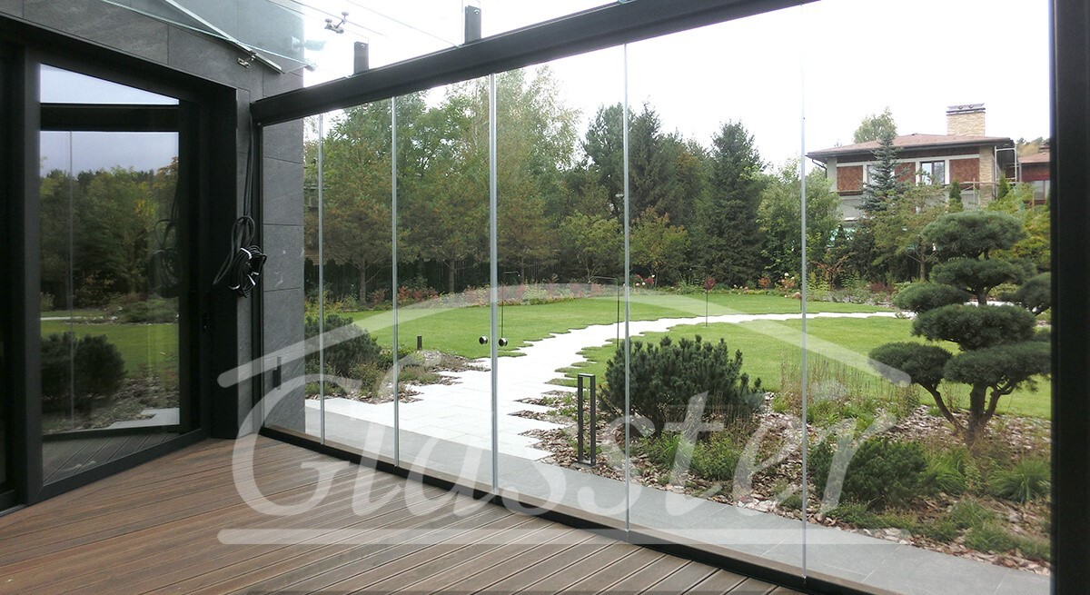 Glasster российский бренд безрамного остекления Ручки кнобы для безрамного остекления. Стеклянная стена закрыта