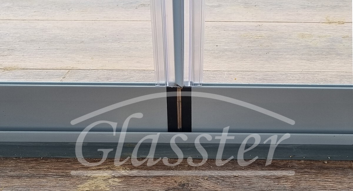 Glasster российский бренд безрамного остекления Примыкание створок безрамного остекления