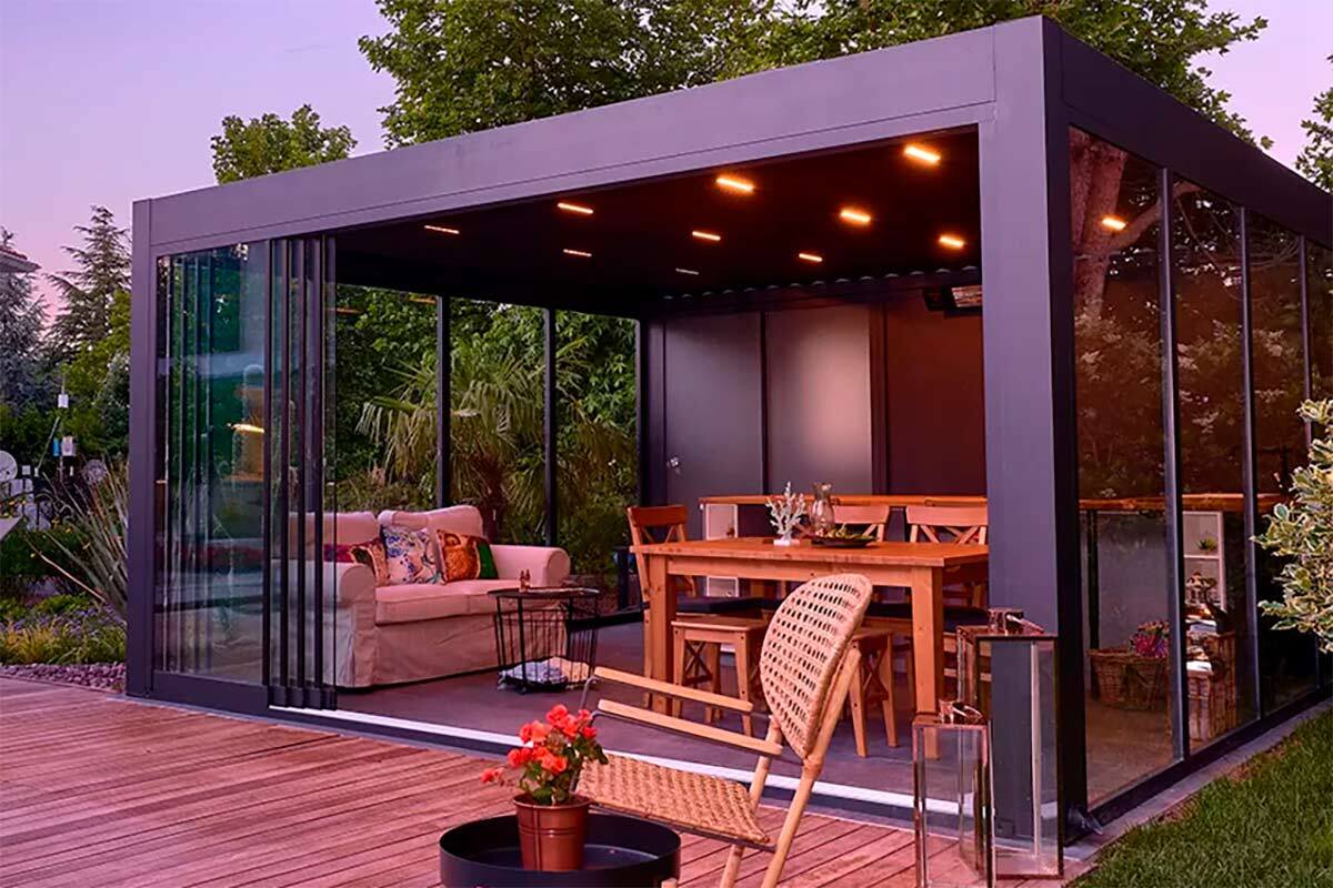 Беседка Беседка куб из алюминия с плоской крышей и раздвижными стенами